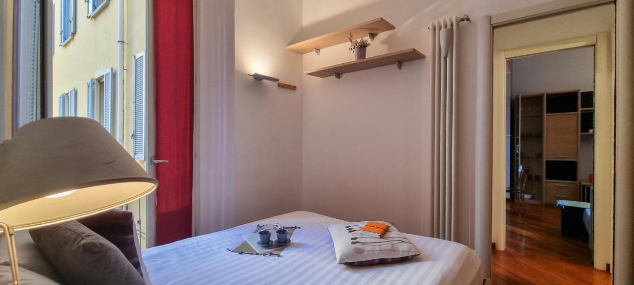Altido Trendy 1-Bed Flat, Easy Access To Centre Milão Exterior foto