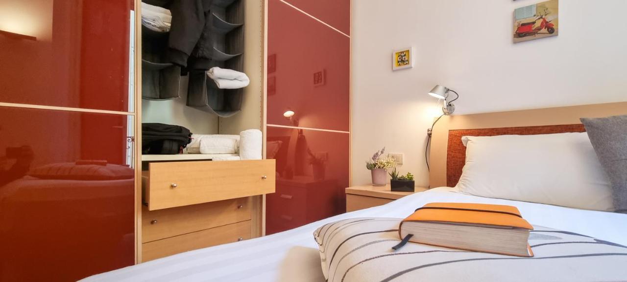 Altido Trendy 1-Bed Flat, Easy Access To Centre Milão Exterior foto